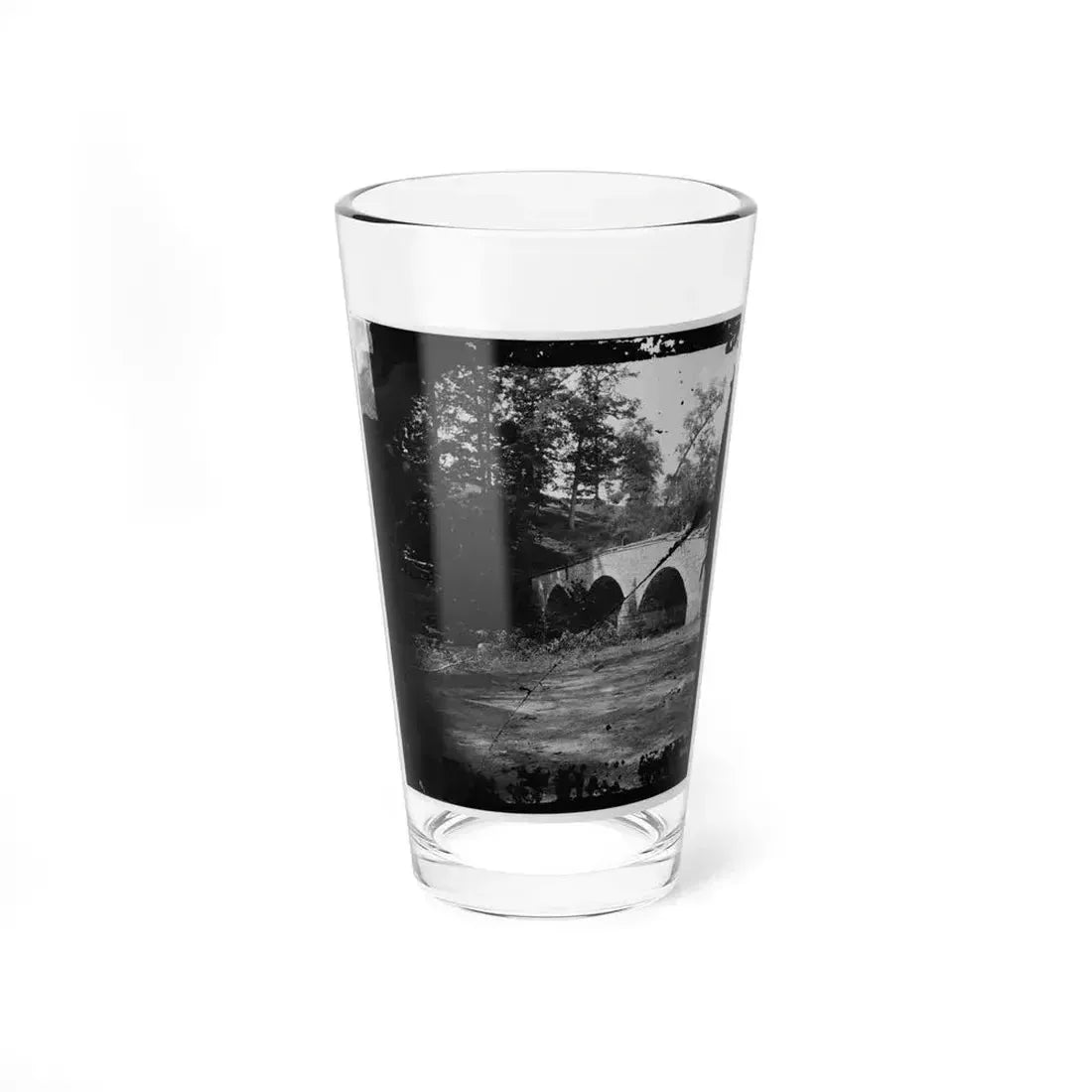 Antietam, Maryland. Eastern View Of Bridge (U.S. Civil War) Pint Glass 16oz 16oz - Go Mug Yourself