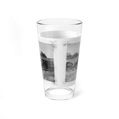 Antietam, Maryland. Picnic Party At Antietam Bridge (U.S. Civil War) Pint Glass 16oz - Go Mug Yourself