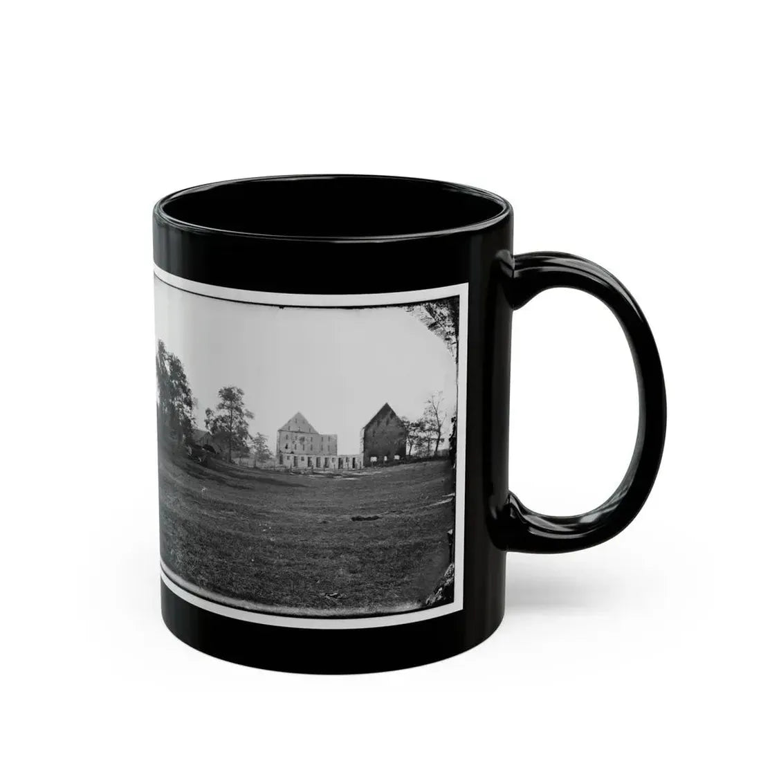 Antietam, Maryland. Real's Barn, Burned By The Bursting Of A Federal Shell At The Battle Of Antietam (U.S. Civil War) Black Coffee Mug - Go Mug Yourself