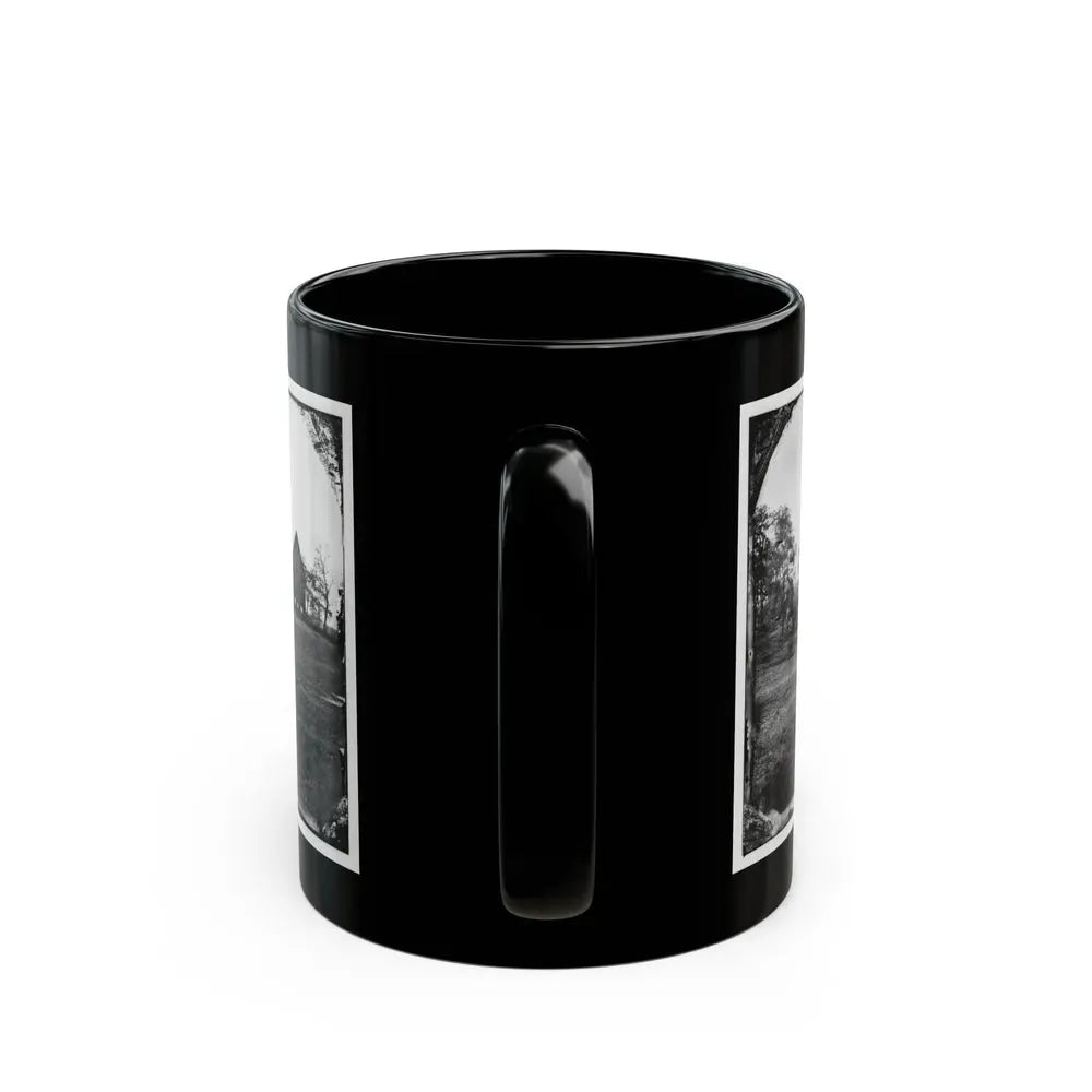 Antietam, Maryland. Real's Barn, Burned By The Bursting Of A Federal Shell At The Battle Of Antietam (U.S. Civil War) Black Coffee Mug - Go Mug Yourself