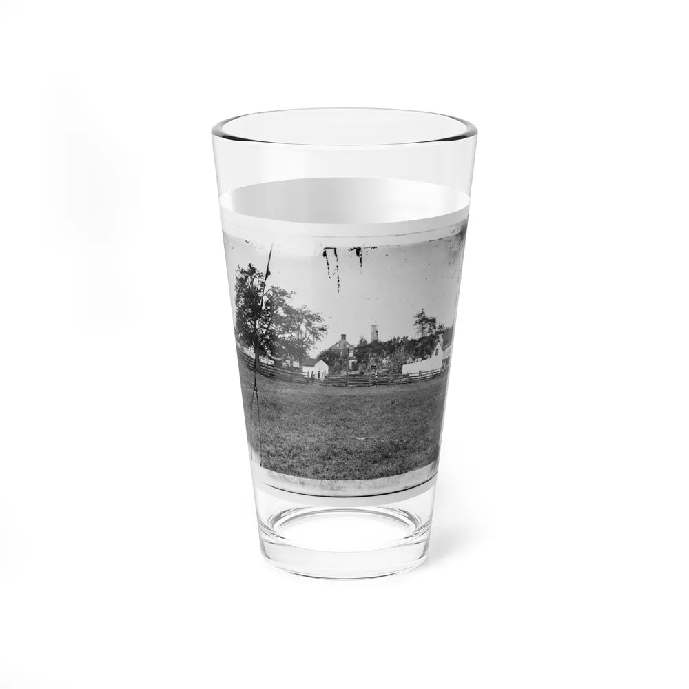 Antietam, Maryland. Ruins Of Mumma's House On The Battlefield (U.S. Civil War) Pint Glass 16oz-Go Mug Yourself