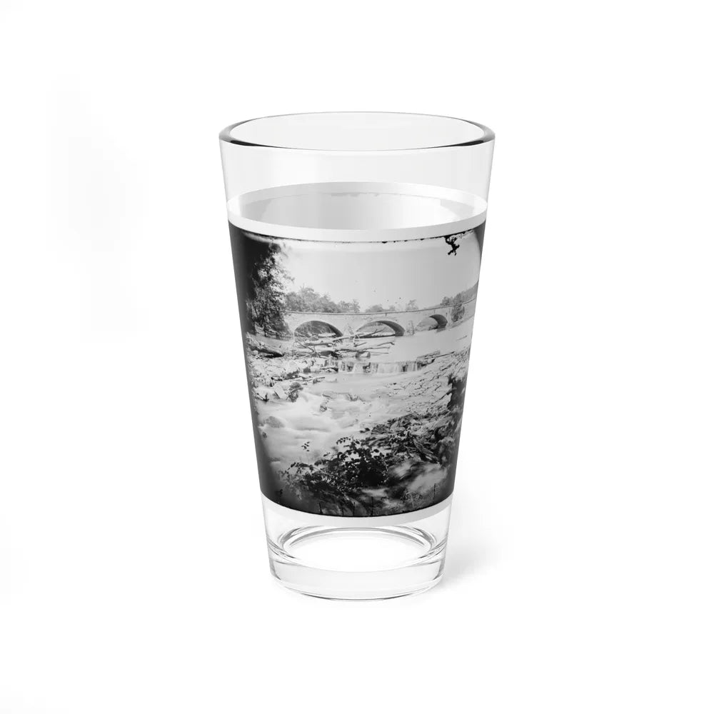 Antietam, Maryland. View Of Antietam Bridge (U.S. Civil War) Pint Glass 16oz-Go Mug Yourself