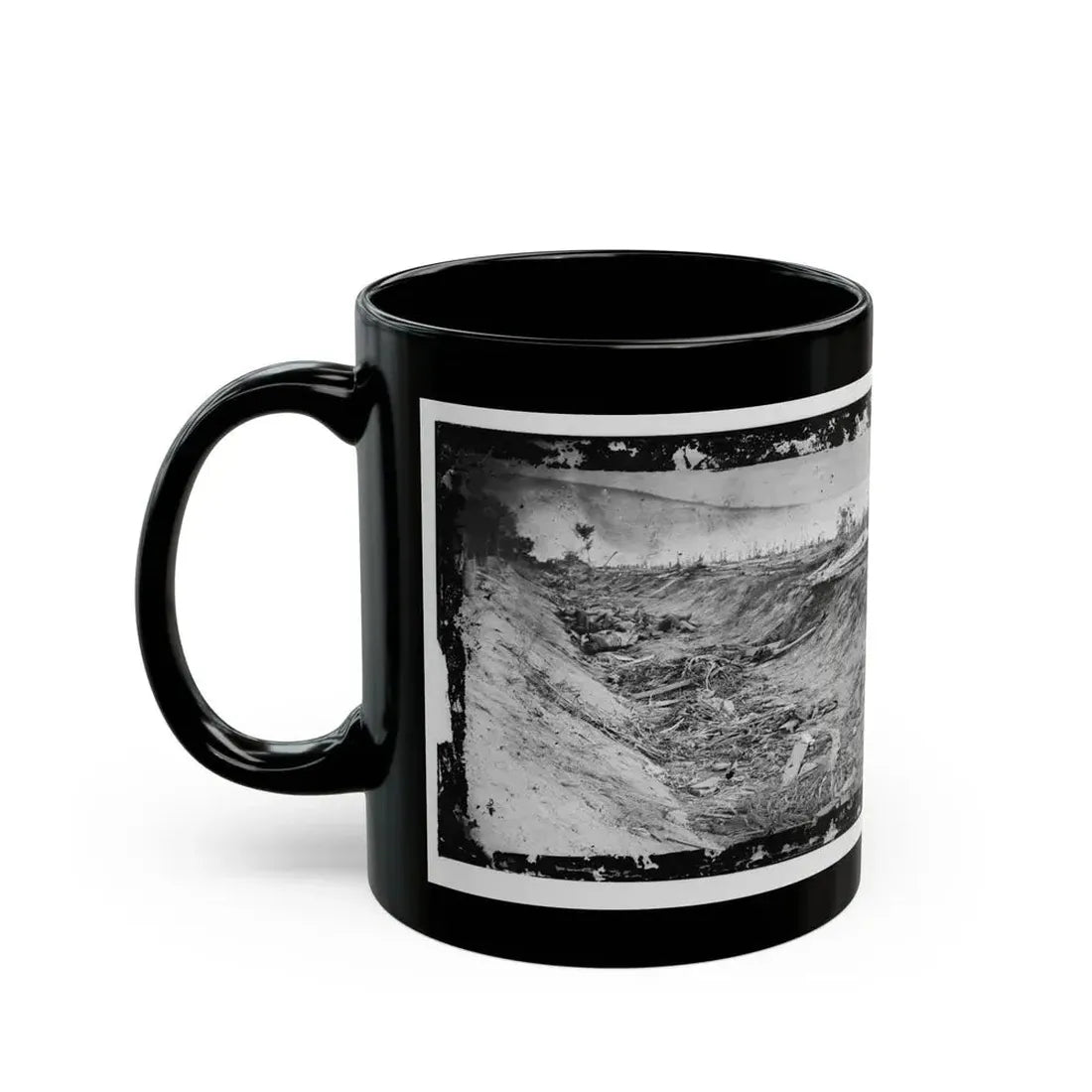 Antietam, Md. Confederate Dead In A Ditch On The Right Wing (U.S. Civil War) Black Coffee Mug - Go Mug Yourself