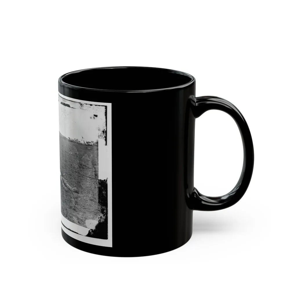 Antietam, Md. Bodies Of Confederate Dead Gathered For Burial (U.S. Civil War) Black Coffee Mug-Go Mug Yourself