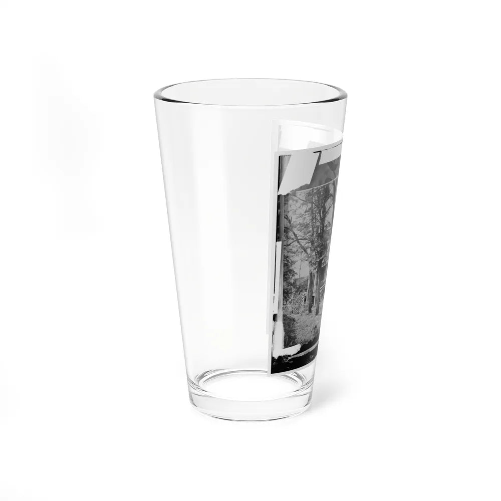 Appomattox Court House, Virginia. Mclean House 001 (U.S. Civil War) Pint Glass 16oz-Go Mug Yourself