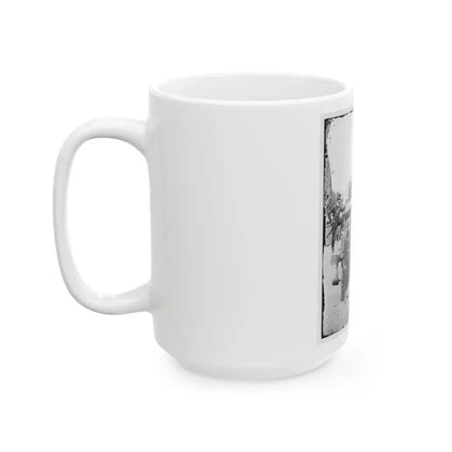 Arlington, Virginia. Big Gun At Fort Woodbury (U.S. Civil War) White Coffee Mug - Go Mug Yourself