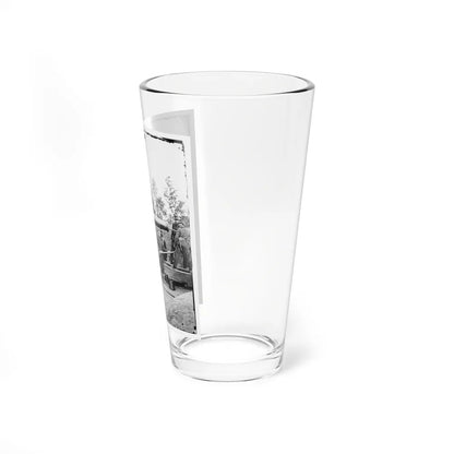 Arlington, Virginia. Big Gun At Fort Woodbury (U.S. Civil War) Pint Glass 16oz-Go Mug Yourself