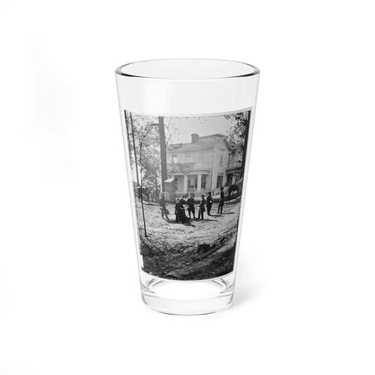 Atlanta, Georgia. Federal Officers Standing In Front Of House. (Formerly Headquarters Of Gen. John Bell Hood.) (U.S. Civil War) Pint Glass 16oz 16oz - Go Mug Yourself