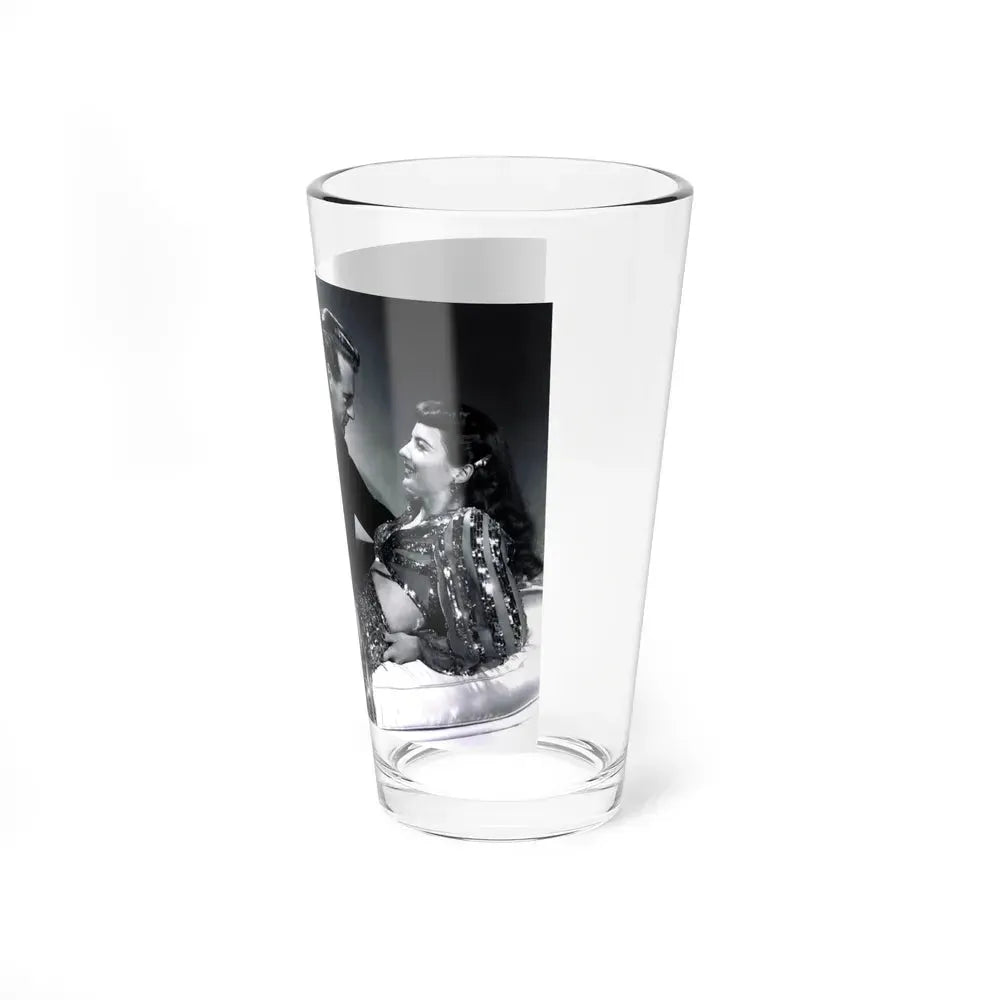 Barbara Stanwyck #155 (Vintage Female Icon) Pint Glass 16oz - Go Mug Yourself