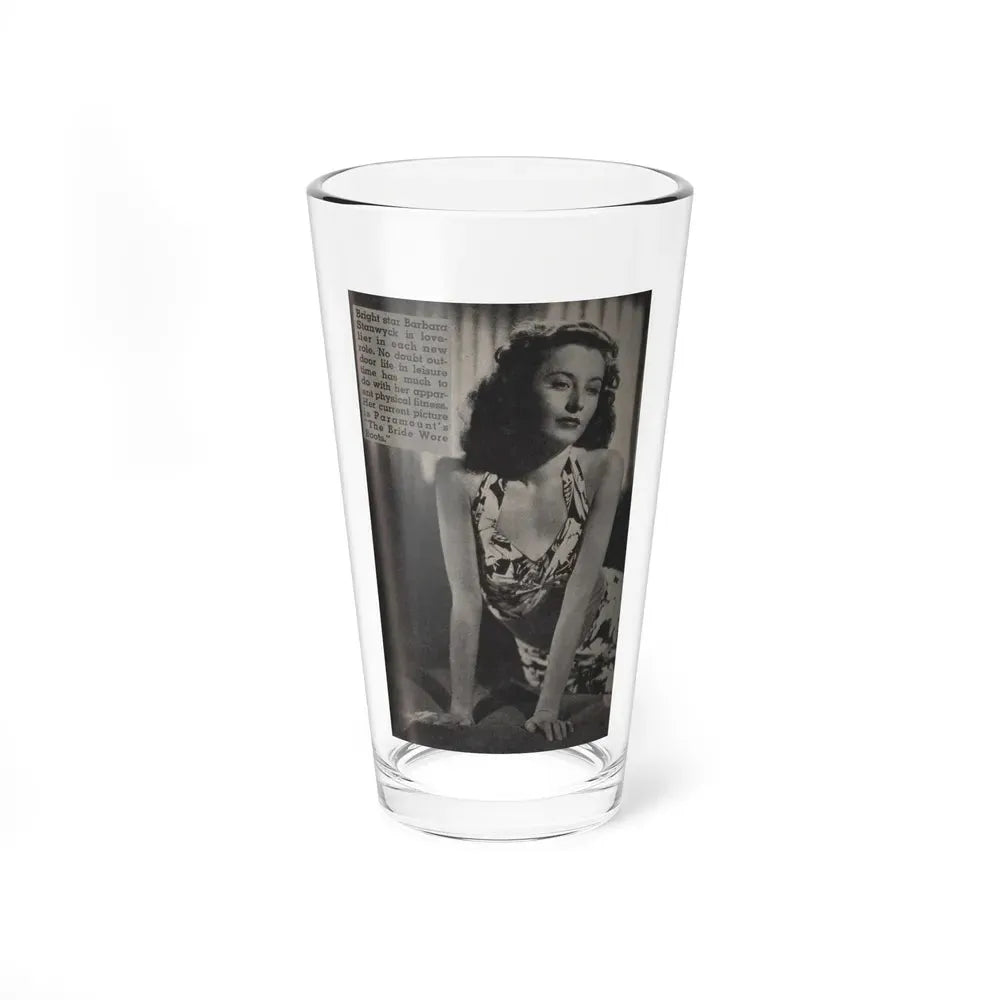 Barbara Stanwyck #162 - Physical Culture Pocket Mag. '46 - 1 B&W Photo (Vintage Female Icon) Pint Glass 16oz 16oz - Go Mug Yourself