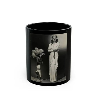 Barbara Stanwyck #203 (Vintage Female Icon) Black Coffee Mug 11oz - Go Mug Yourself