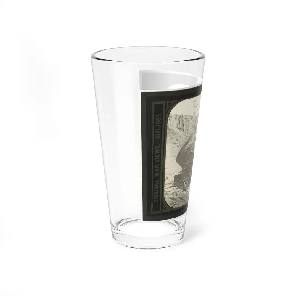 Battery No. 4 Near Yorktown Mounting Ten 13 Inch Mortars Each Weighing 20,000 Pounds. South End (U.S. Civil War) Pint Glass 16oz - Go Mug Yourself