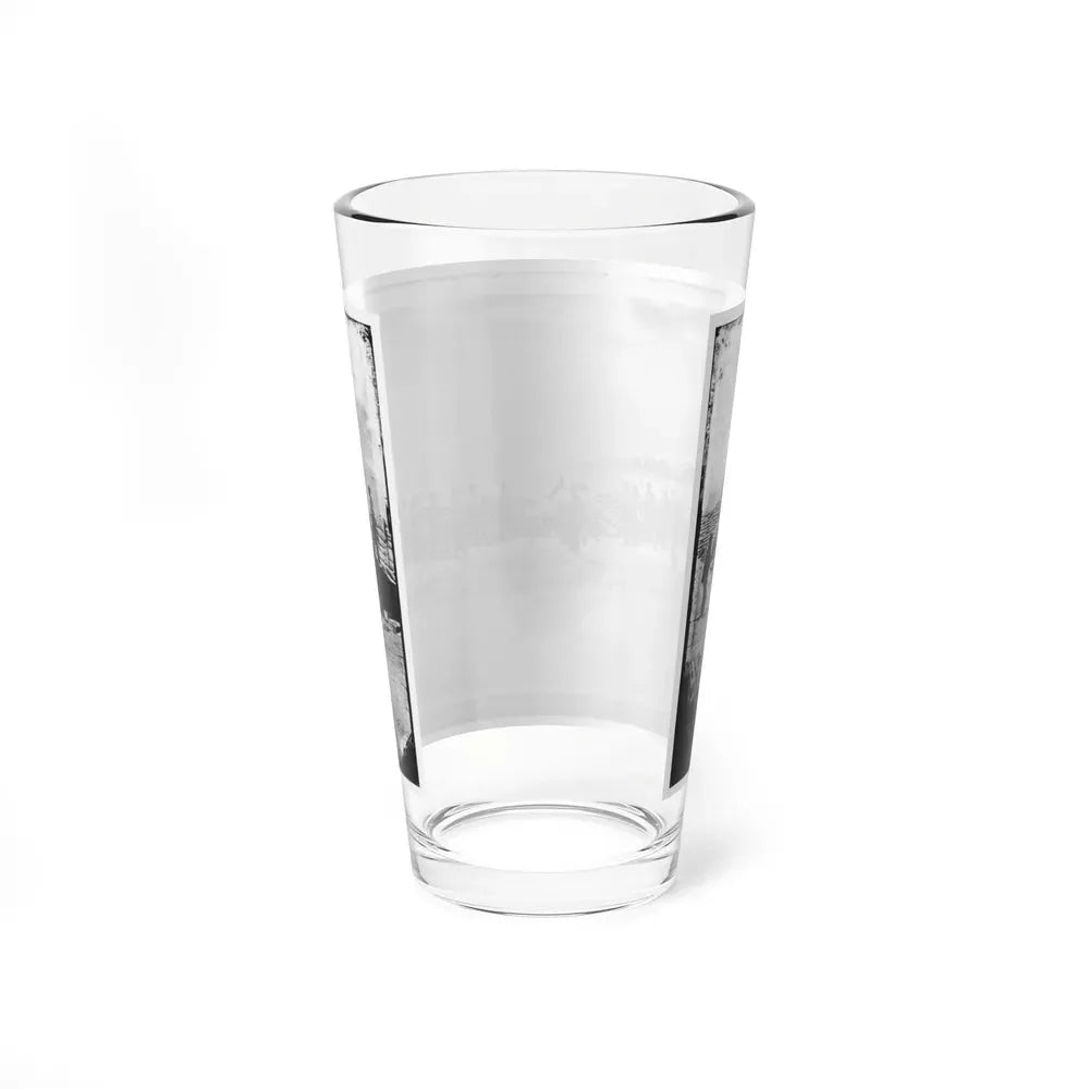 Battery Reynolds. Five 10-Inch Siege Mortars Against Wagner (U.S. Civil War) Pint Glass 16oz - Go Mug Yourself