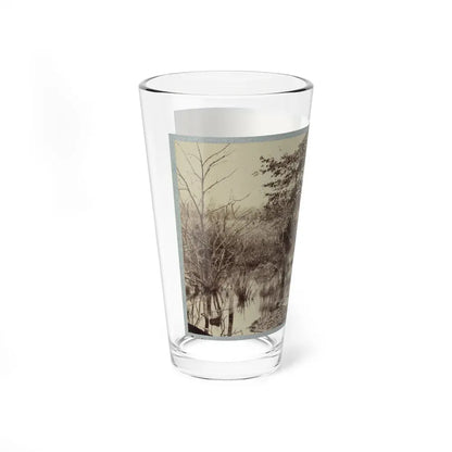 Battlefield Of Bull Run. Soldiers' Graves (U.S. Civil War) Pint Glass 16oz - Go Mug Yourself