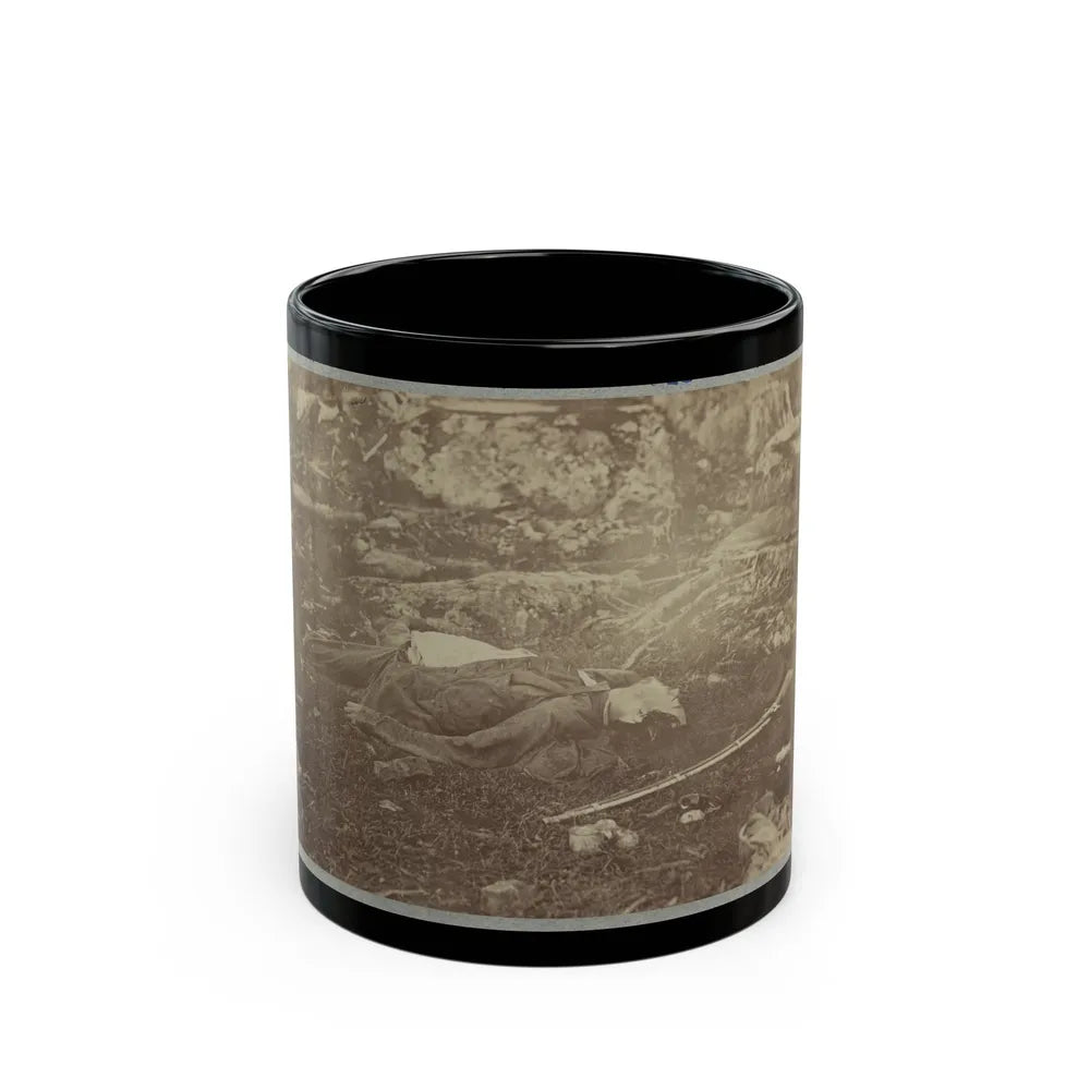 Battlefield Of Gettysburg. Dead Confederate Sharpshooter At Foot Of Little Round Top (U.S. Civil War) Black Coffee Mug-11oz-Go Mug Yourself