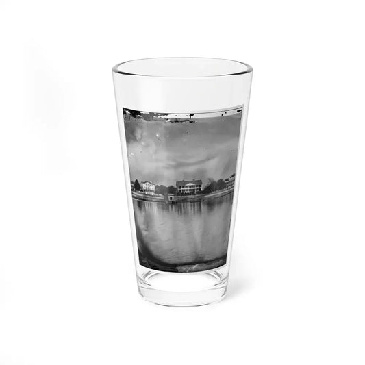 Beaufort, South Carolina. View Of Beaufort From The Waterfront. Fuller's House (U.S. Civil War) Pint Glass 16oz 16oz - Go Mug Yourself