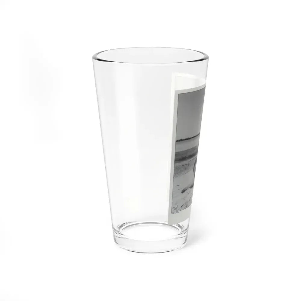 Bettie Page #1074 (Vintage Female Icon) Pint Glass 16oz - Go Mug Yourself