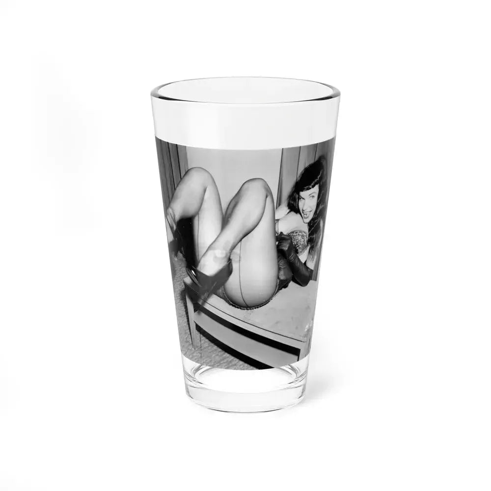 Bettie Page #193 (Vintage Female Icon) Pint Glass 16oz 16oz - Go Mug Yourself