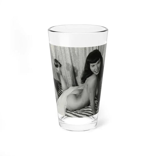 Bettie Page #212 (Vintage Female Icon) Pint Glass 16oz 16oz - Go Mug Yourself