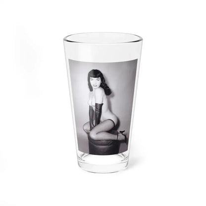 Bettie Page #524 1 (Vintage Female Icon) Pint Glass 16oz 16oz - Go Mug Yourself
