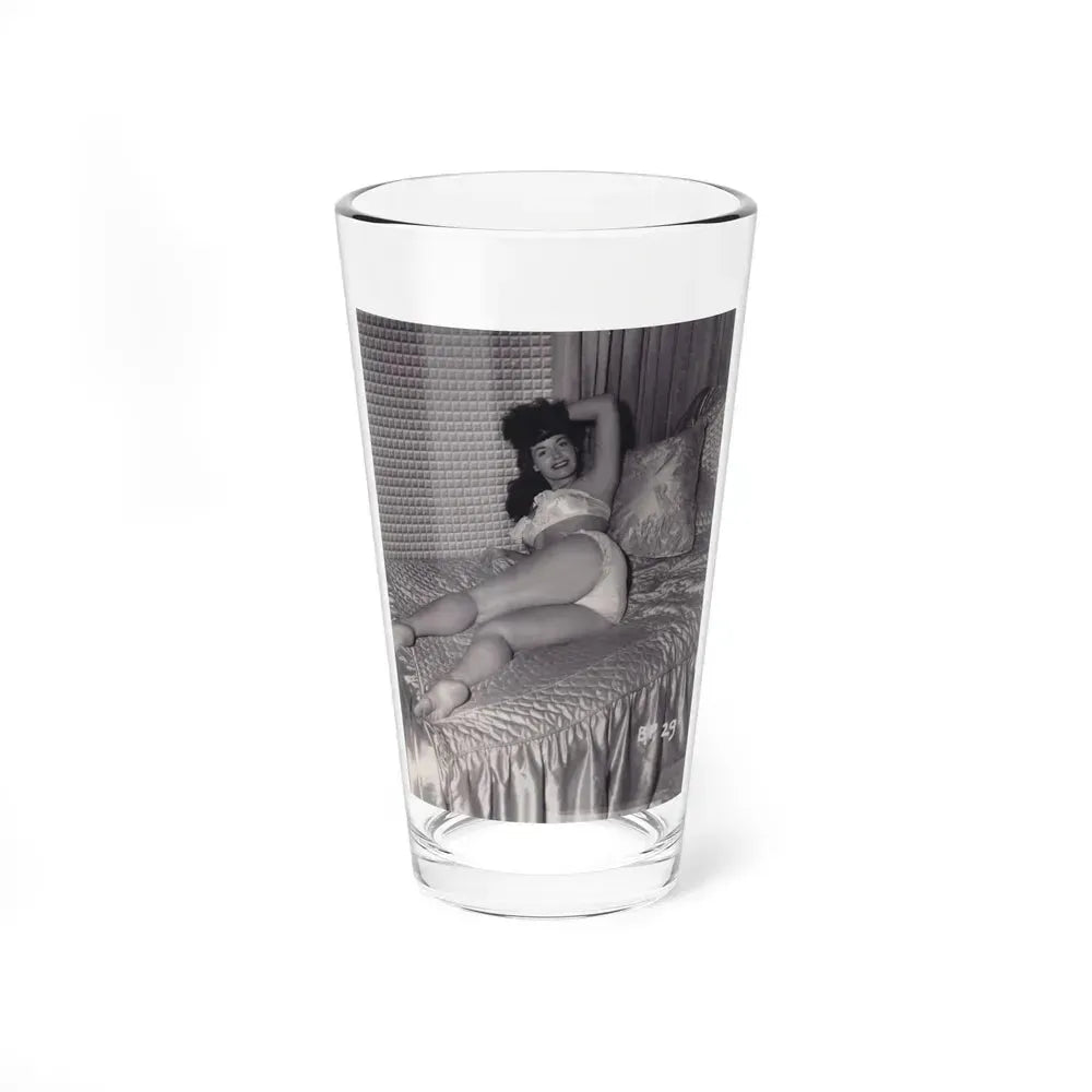 Bettie Page #567 (Vintage Female Icon) Pint Glass 16oz 16oz - Go Mug Yourself