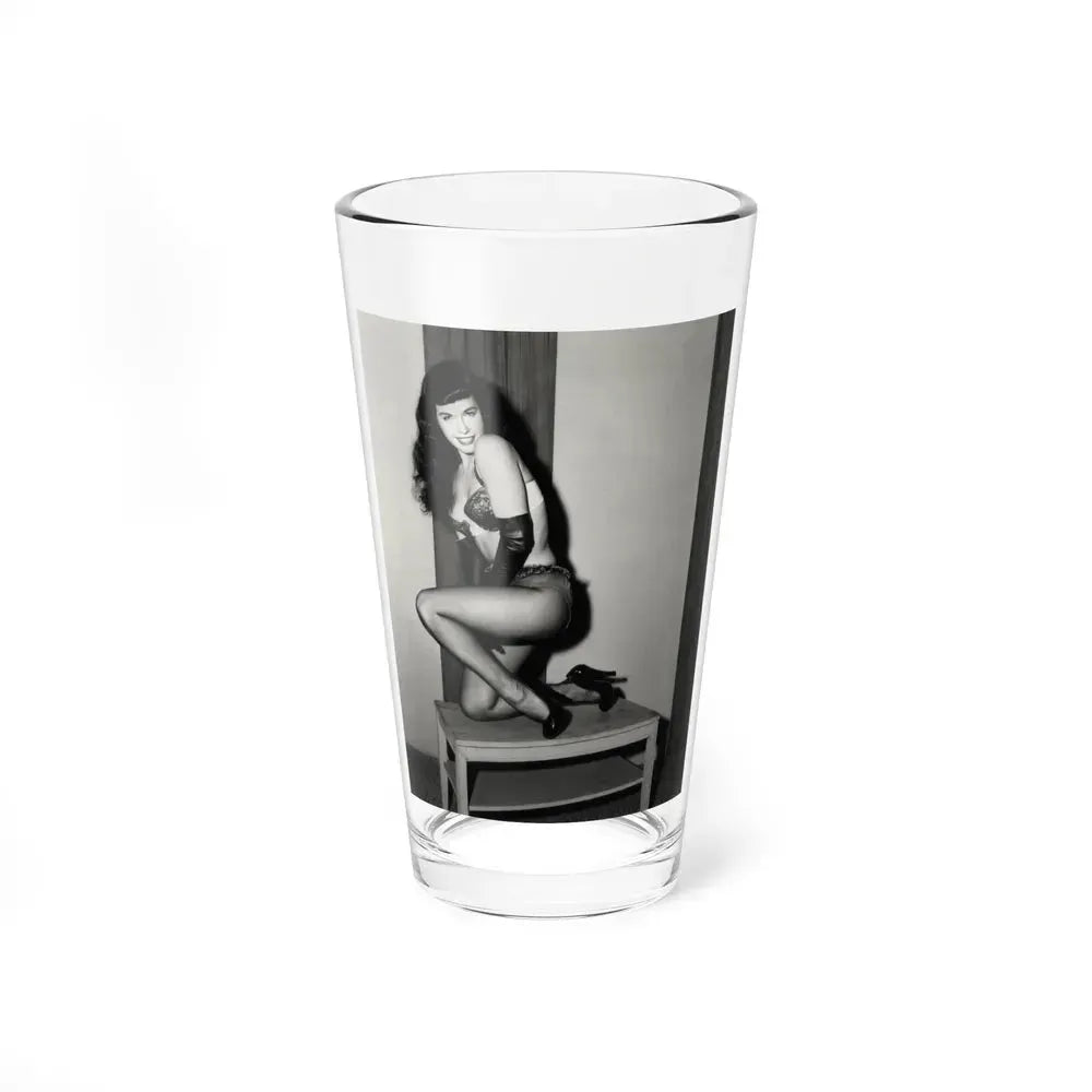 Bettie Page #586 (Vintage Female Icon) Pint Glass 16oz 16oz - Go Mug Yourself