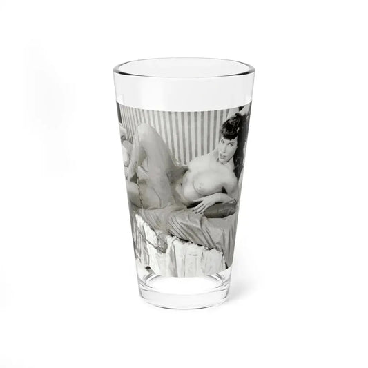 Bettie Page #622 (Vintage Female Icon) Pint Glass 16oz 16oz - Go Mug Yourself