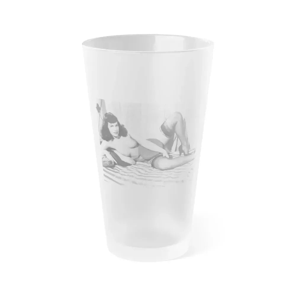 Bettie Page #668 (Vintage Female Icon) Frosted Pint Glass 16oz 16oz Frosted - Go Mug Yourself