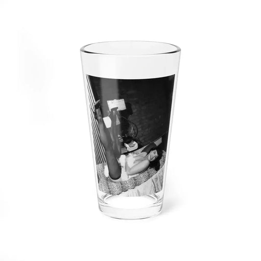 Bettie Page #826 (Vintage Female Icon) Pint Glass 16oz 16oz - Go Mug Yourself