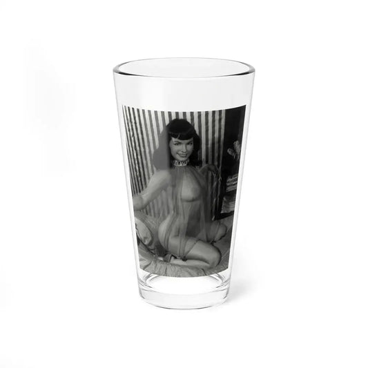 Bettie Page #925 (Vintage Female Icon) Pint Glass 16oz 16oz - Go Mug Yourself