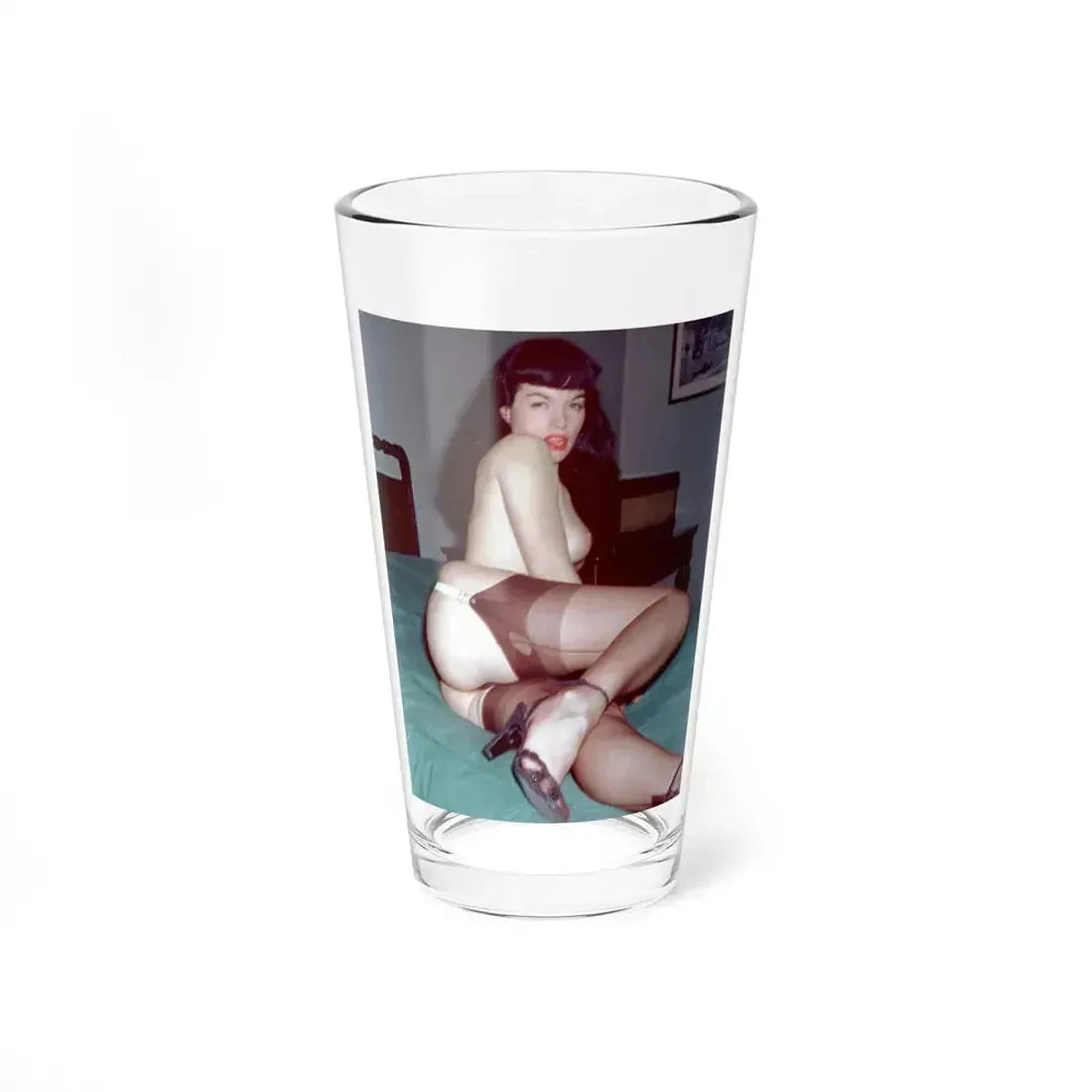 Bettie Page #977 (Vintage Female Icon) Pint Glass 16oz 16oz - Go Mug Yourself
