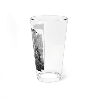 Brandy Station, Virginia. Discussing The Probilities ( ) Of The Next Move (U.S. Civil War) Pint Glass 16oz - Go Mug Yourself