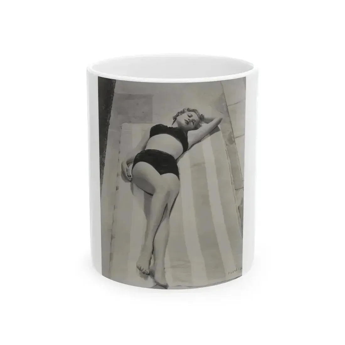 Carol Ohmart #65 - Negative Struck B&W 8x10 50's Era Pin-Up Photo High Quality Re-Print (Vintage Female Icon) White Coffee Mug 11oz - Go Mug Yourself