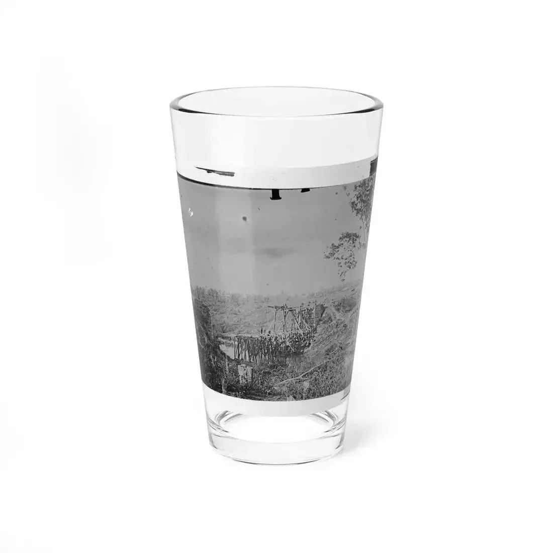 Catlett's Station, Va., Vicinity. Federal Soldiers Rebuilding The Orange & Alexandria Railroad Bridge Over Cedar Run (U.S. Civil War) Pint Glass 16oz 16oz - Go Mug Yourself
