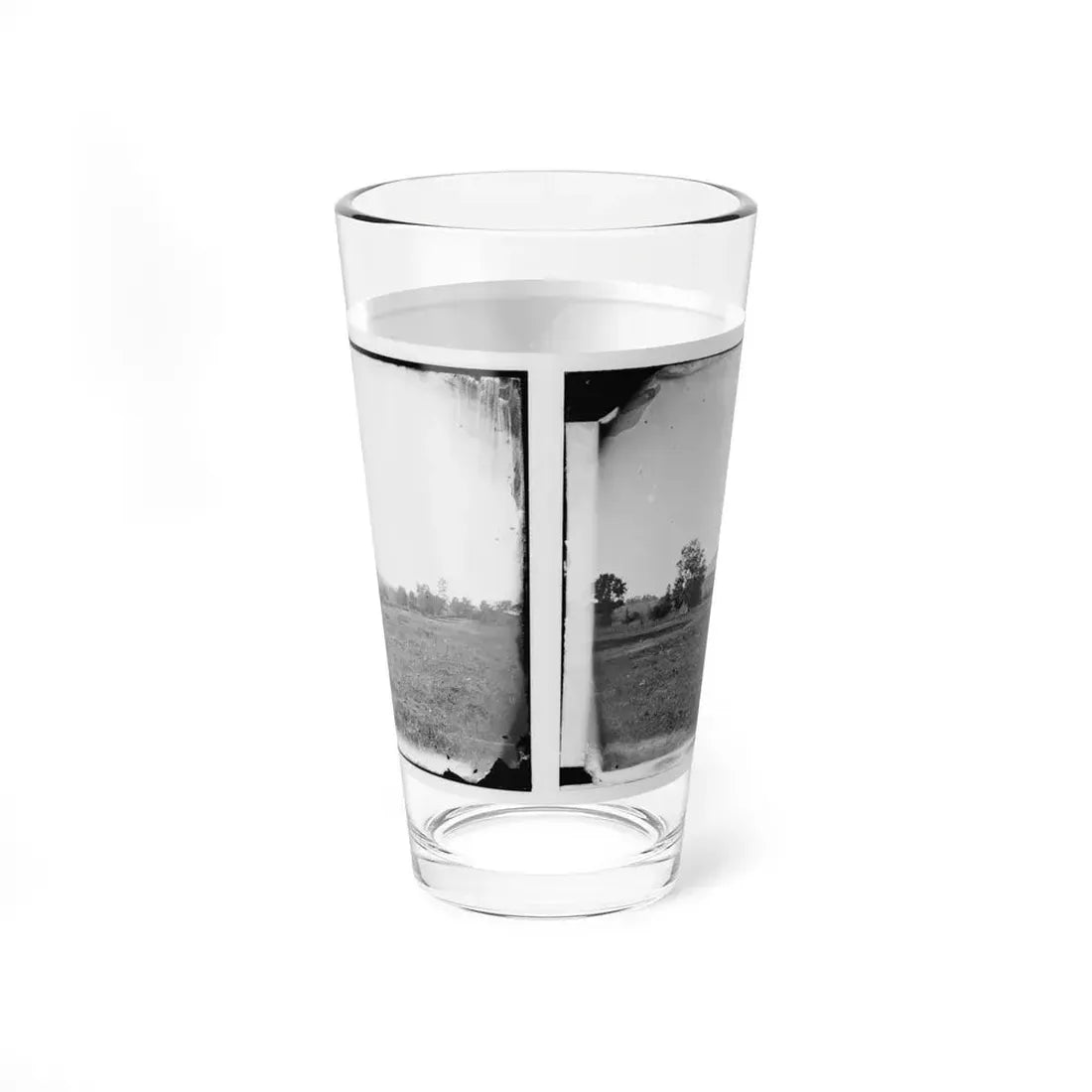 Cedar Mountain, Va. View Of Battlefield With The Mountain In The Distance (U.S. Civil War) Pint Glass 16oz - Go Mug Yourself