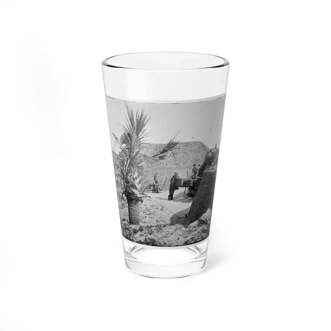 Charleston, S.C. Mounted Gun, Parapet Of Fort Moultrie (U.S. Civil War) Pint Glass 16oz 16oz - Go Mug Yourself