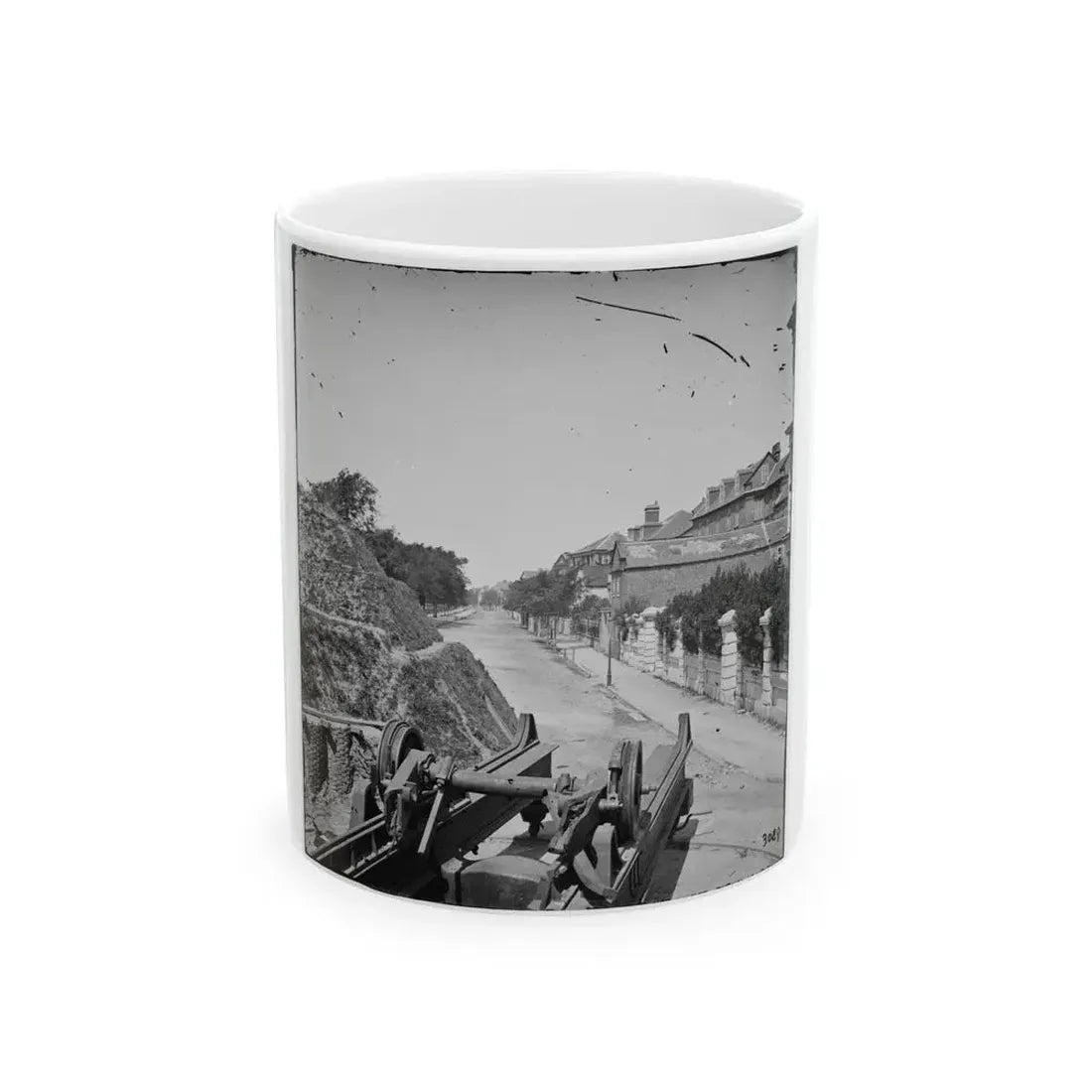 Charleston, S.C. South Battery; Dismantled Blakely Gun In Foreground (U.S. Civil War) White Coffee Mug 11oz - Go Mug Yourself