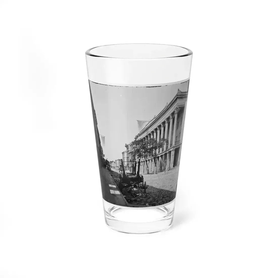 Charleston, S.C. The Charleston Hotel (200 Meeting Street) (U.S. Civil War) Pint Glass 16oz 16oz - Go Mug Yourself