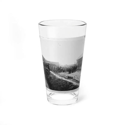 Chattanooga, Tenn. Confederate Prisoners At Railroad Depot (U.S. Civil War) Pint Glass 16oz 16oz - Go Mug Yourself
