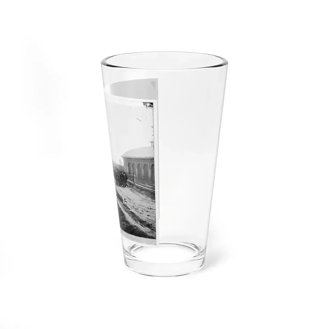Chattanooga, Tenn. Confederate Prisoners At Railroad Depot (U.S. Civil War) Pint Glass 16oz - Go Mug Yourself