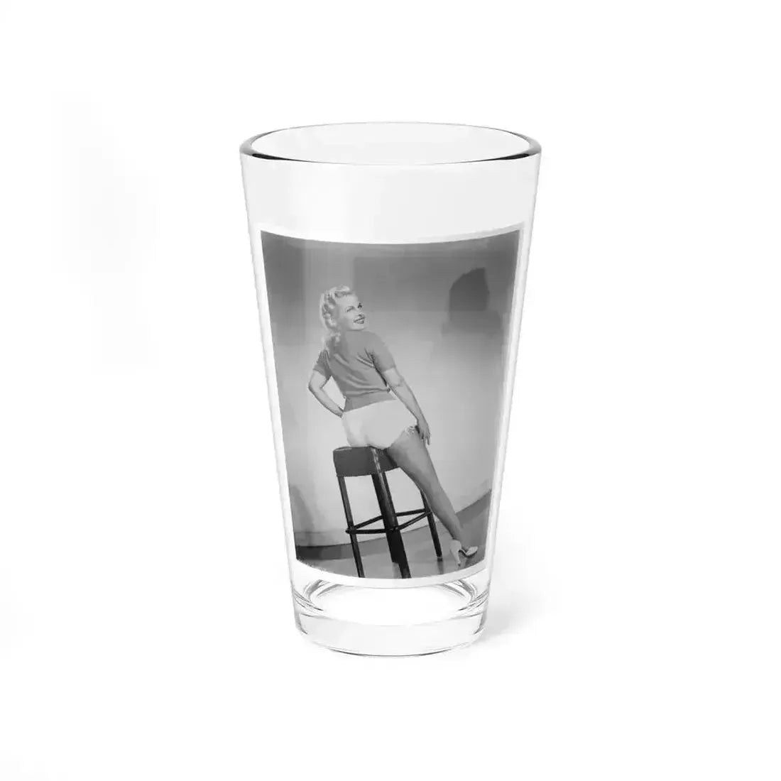 Cleo Moore #123 (Vintage Female Icon) Pint Glass 16oz 16oz - Go Mug Yourself