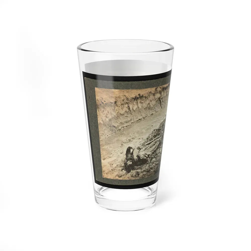 Dead Confederate Soldier In The Trenches Of Fort Mahone, Petersburg, Virginia (U.S. Civil War) Pint Glass 16oz - Go Mug Yourself