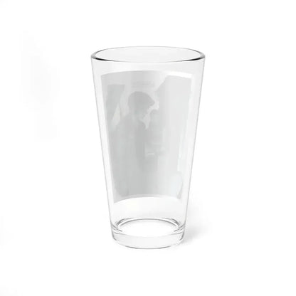 Debut, Everywoman's Magazine, March 1946 - Pint Glass 16oz - Go Mug Yourself