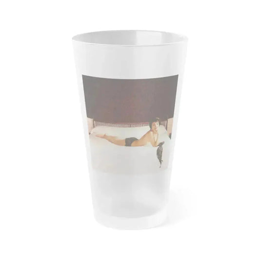 Delores Wells #20 (Vintage Female Icon) Frosted Pint Glass 16oz 16oz Frosted - Go Mug Yourself