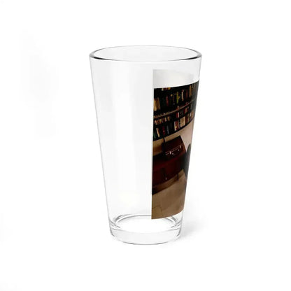 Delores Wells #28 (Vintage Female Icon) Pint Glass 16oz - Go Mug Yourself