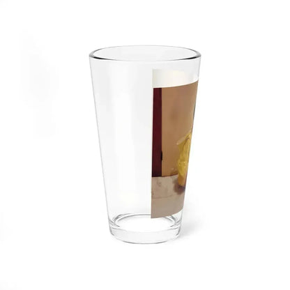 Delores Wells #31 (Vintage Female Icon) Pint Glass 16oz - Go Mug Yourself