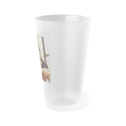 Delores Wells #32 (Vintage Female Icon) Frosted Pint Glass 16oz - Go Mug Yourself
