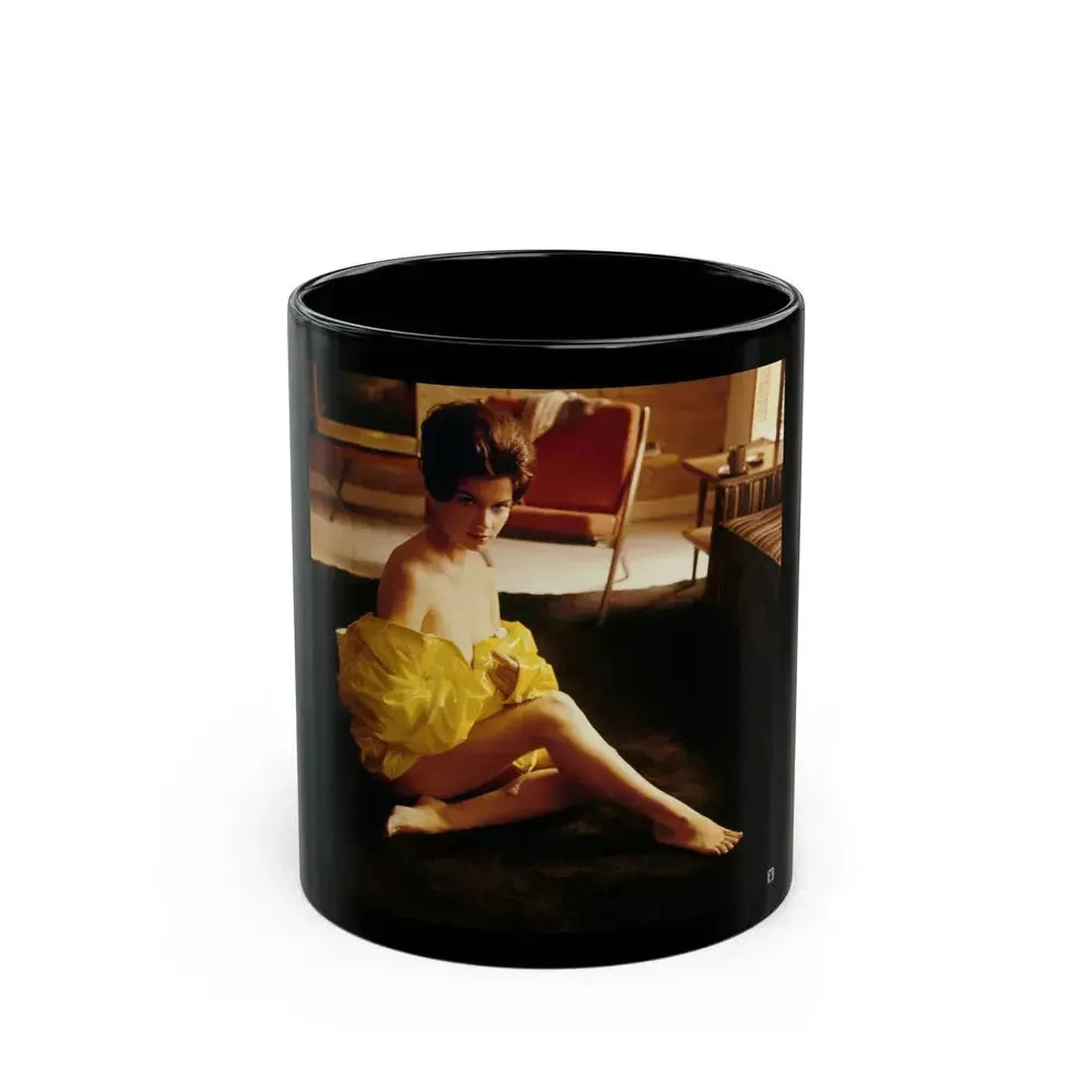 Delores Wells #35 (Vintage Female Icon) Black Coffee Mug 11oz - Go Mug Yourself