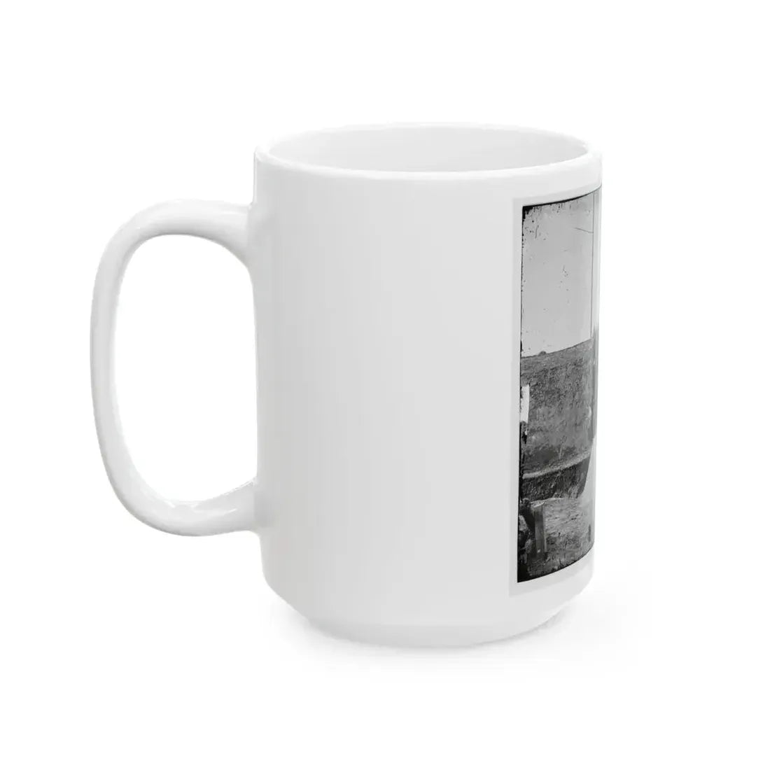 District Of Columbia. Soldiers At Gate Of Fort Slemmer (U.S. Civil War) White Coffee Mug - Go Mug Yourself