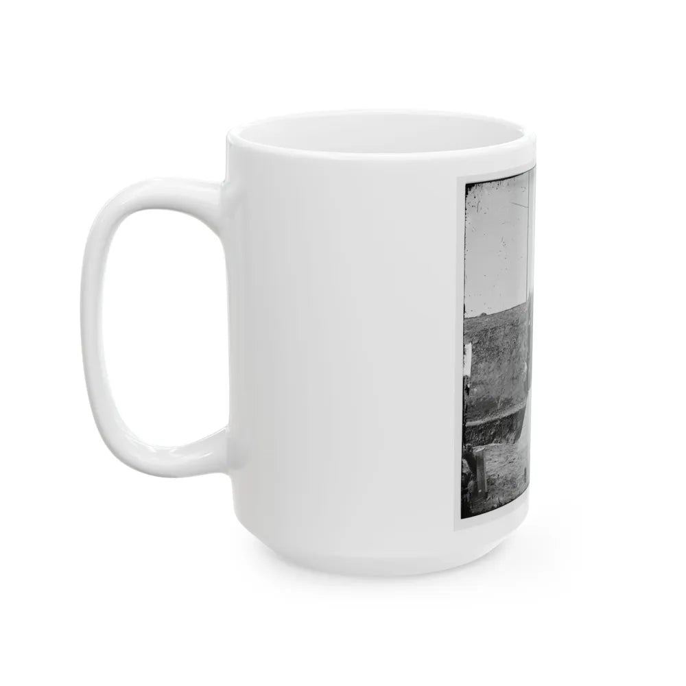 District Of Columbia. Soldiers At Gate Of Fort Slemmer (U.S. Civil War) White Coffee Mug-Go Mug Yourself